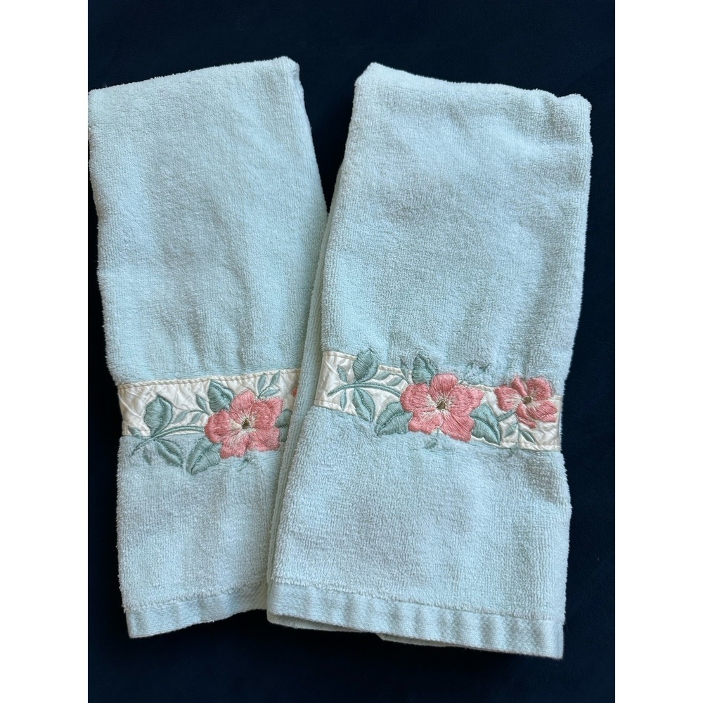 Vintage The Water Works Light Blue Bathroom Hand Towels With Satin Flower Border